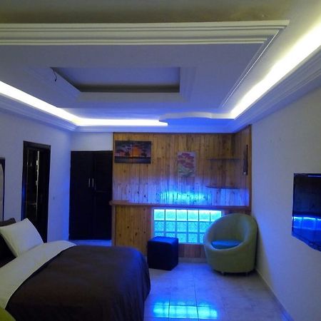 Hotel Saphir Abidjan Eksteriør billede