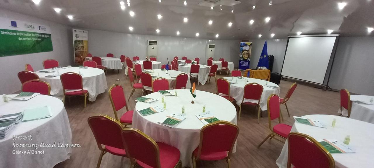 Hotel Saphir Abidjan Eksteriør billede