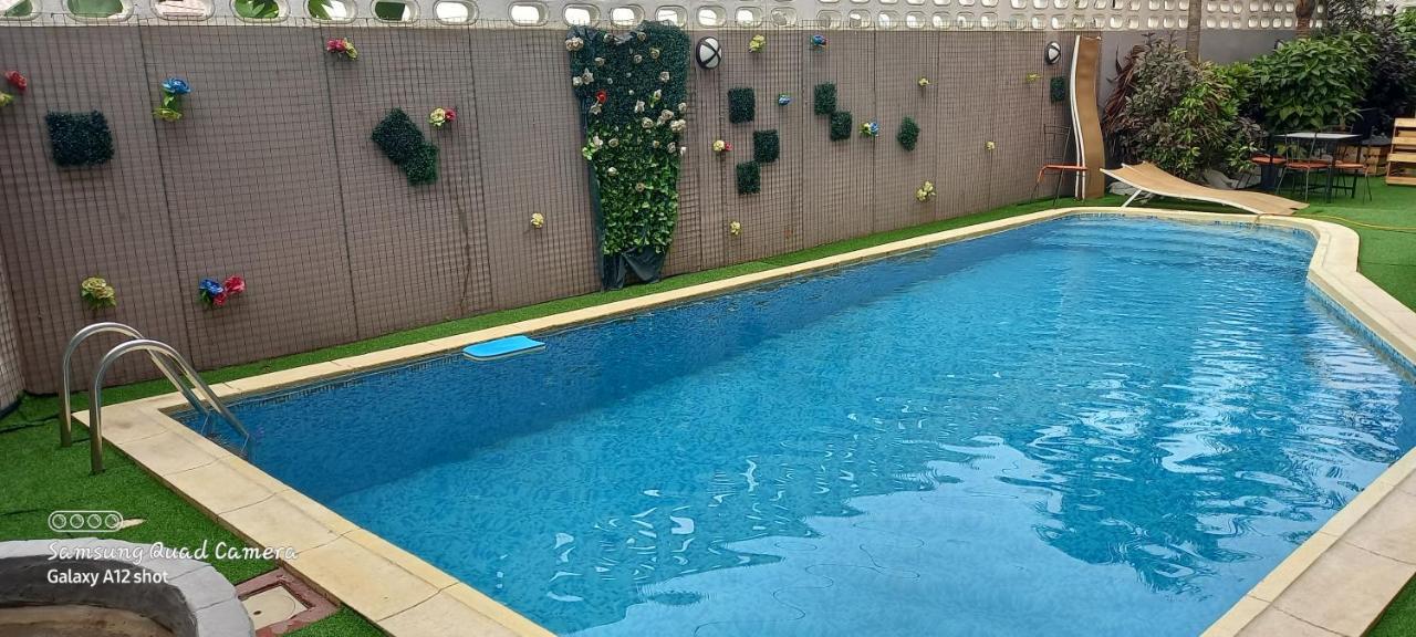 Hotel Saphir Abidjan Eksteriør billede