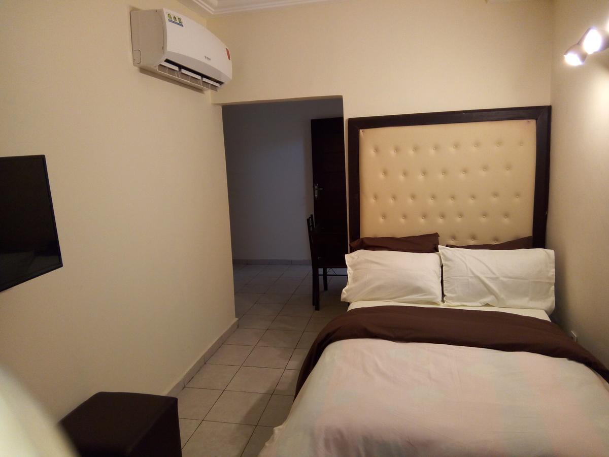 Hotel Saphir Abidjan Eksteriør billede